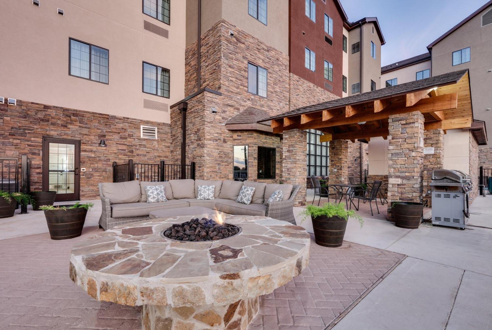 Staybridge Suites San Antonio - Schertz By Ihg Exterior foto